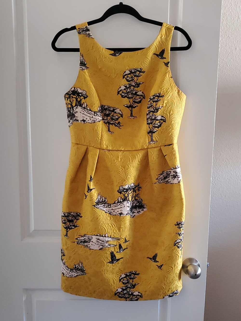 Modcloth Mustard Darling Duck Print Sleeveless Sheath Dress Sz MED